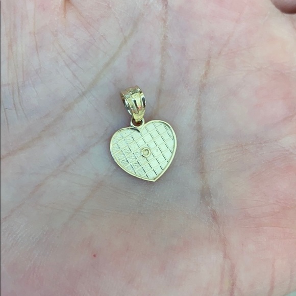 10k White Gold Hammered Mini Heart Small Necklace